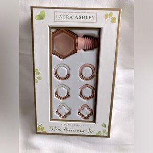LAURA ASHLEY Elegant 7 Piece Wine Accessory Set NIB